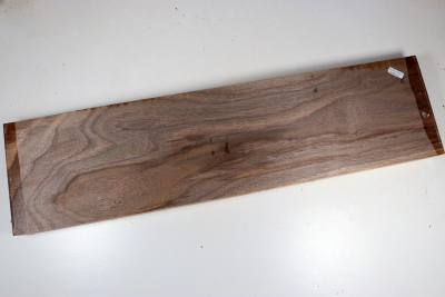 Brettabschnitt Schwarznuss 640x160x38mm - NusBM1272