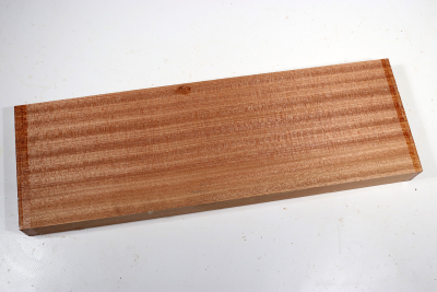 Brettabschnitt Sipo Mahagoni 465x150x37mm - Sipo0036