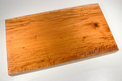 Gitarrenbody Honduras Mahagoni / Swietenia curly 590x330x50mm - Swiet0121