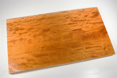 Gitarrenbody Honduras Mahagoni / Swietenia curly 600x330x49mm - Swiet0071