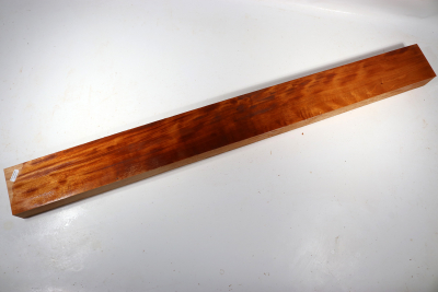 Gitarrenhals Honduras Mahagoni / Swietenia curly 1020x100x50mm - Swiet0137