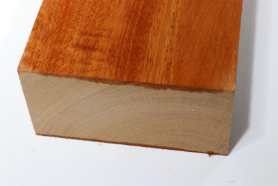 Guitar Neck Honduran Mahogany / Swietenia curly 1035x100x50mm - Swiet0140