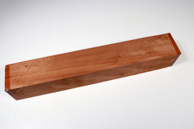 Square Pear Wood 305x48x48mm - Birn0203