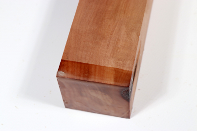 Square Pear Wood 305x48x48mm - Birn0205