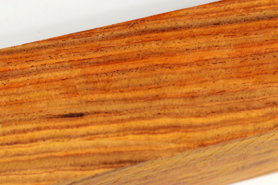 Square Cocobolo 305x50x50mm - Coco1126