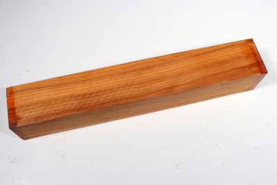 Square Yew 305x50x50mm - Eib1495