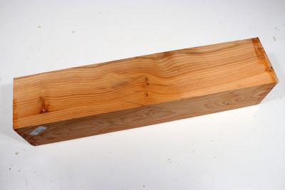 Square Yew 305x65x65mm - Eib1550
