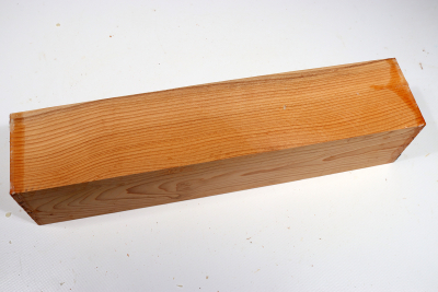Square Yew 305x65x65mm - Eib1554