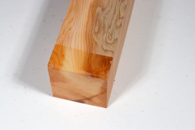 Square Yew Burl 305x50x50mm - Eib1191