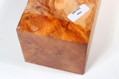 Square Yew Burl 305x70x70mm - Eib1463