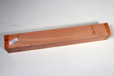 Kantel Eukalyptus, rot 305x40x40mm - Euka0181