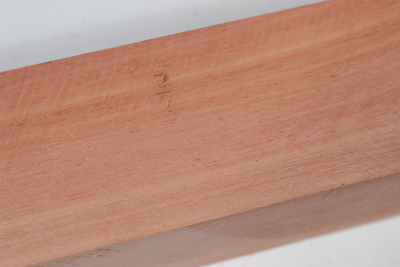 Square Eucalyptus, red 305x40x40mm - Euka0184