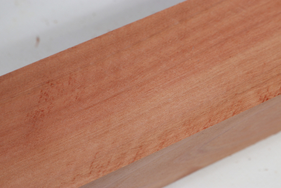 Kantel Eukalyptus, rot 305x50x50mm - Euka0196