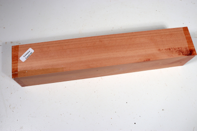Square Eucalyptus, red 305x55x55mm - Euka0190