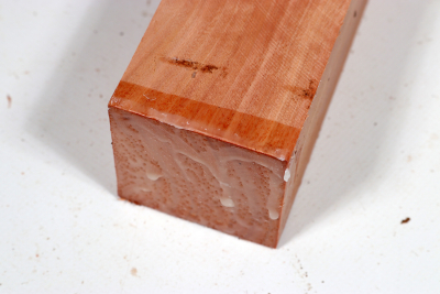 Square Eucalyptus, red 305x55x55mm - Euka0197