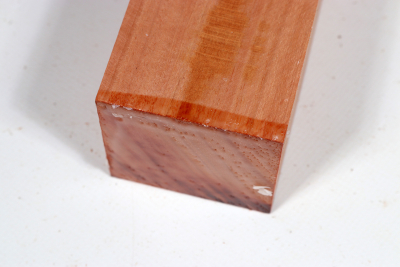 Kantel Eukalyptus, rot 305x60x60mm - Euka0188