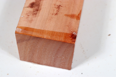 Square Eucalyptus, red 305x60x60mm - Euka0199