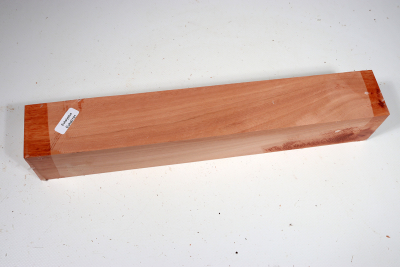 Square Eucalyptus, red 325x52x52mm - Euka0191