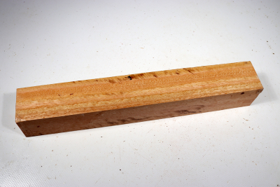 Square Eucalyptus 305x45x45mm - Euka0125