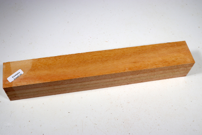 Square Eucalyptus 305x45x45mm - Euka0125