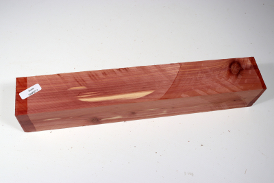 Square Eastern Red Cedar 305x50x50mm - Zed0271