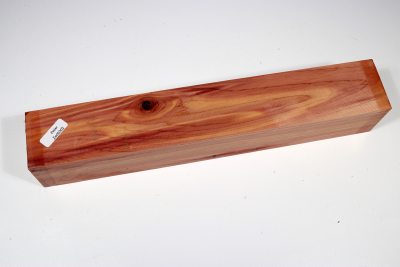 Square Eastern Red Cedar 305x50x50mm - Zed0302