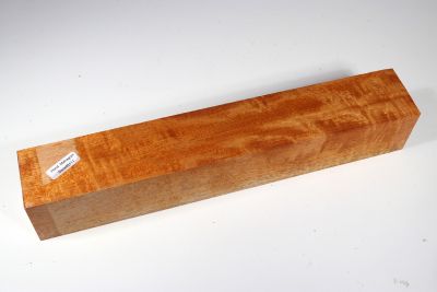 Square Honduran Mahogany / Swietenia curly 305x50x50mm - Swiet0111