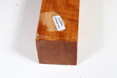 Square Honduran Mahogany / Swietenia curly 305x50x50mm - Swiet0112