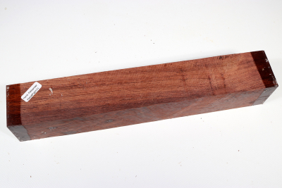 Square Honduran Rosewood 305x50x50mm - HondPal0171