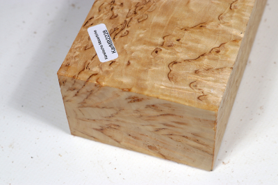 Square Karelian Masurbirch 320x82x55mm - KarMB2228