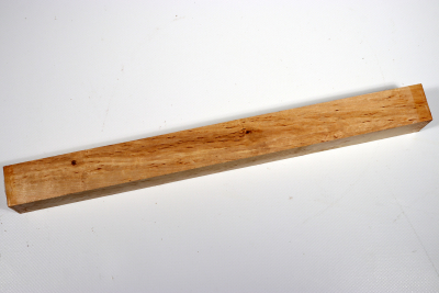 Square Karelian Masurbirch 350x33x33mm - KarMB2336
