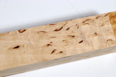 Square Karelian Masurbirch 350x33x33mm - KarMB2369