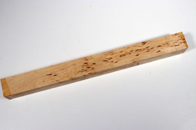 Square Karelian Masurbirch 350x33x33mm - KarMB2372