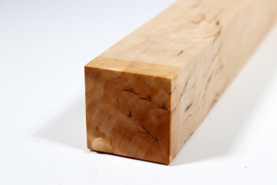Square Karelian Masurbirch 350x33x33mm - KarMB2402