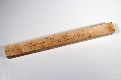 Square Karelian Masurbirch 350x33x33mm - KarMB2412