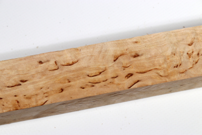 Square Karelian Masurbirch 350x33x33mm - KarMB2412