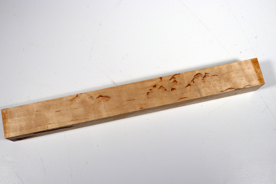 Square Karelian Masurbirch 350x38x38mm - KarMB2358