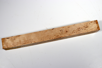 Square Karelian Masurbirch 350x38x38mm - KarMB2365