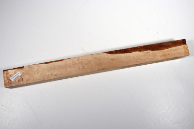 Square Karelian Masurbirch 430x40x40mm - KarMB2367