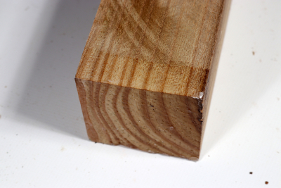 Square Catalpa 305x70x70mm - Katal0027