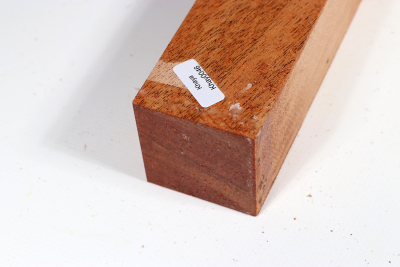 Square Khaya Mahogany 305x50x50mm - Khay0046