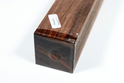 Square Macassar Ebony 305x45x45mm - Maka0771