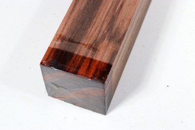 Square Macassar Ebony 305x48x48mm - Maka0729