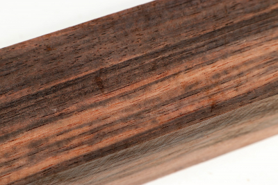 Square Macassar Ebony 305x48x48mm - Maka0736