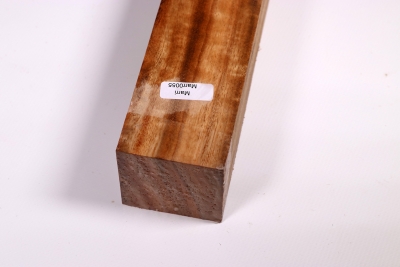 Square Marri, Red Gum curly 305x50x50mm - Marri0055