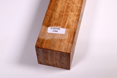 Square Marri, Red Gum curly 305x50x50mm - Marri0074