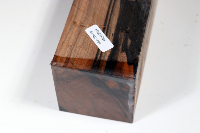 Square Mun Ebony 310x60x60mm - Mun0034