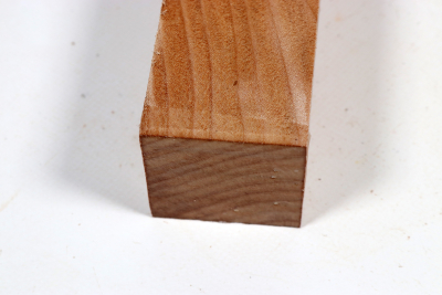 Square Qulited Maple 295x48x48mm - Ahorn0410