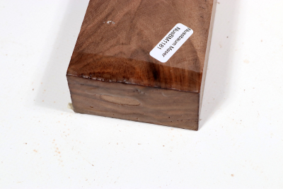 Square Walnut 215x63x24mm - NusBM1181