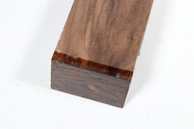 Square Walnut 305x58x45mm - NusBM1175